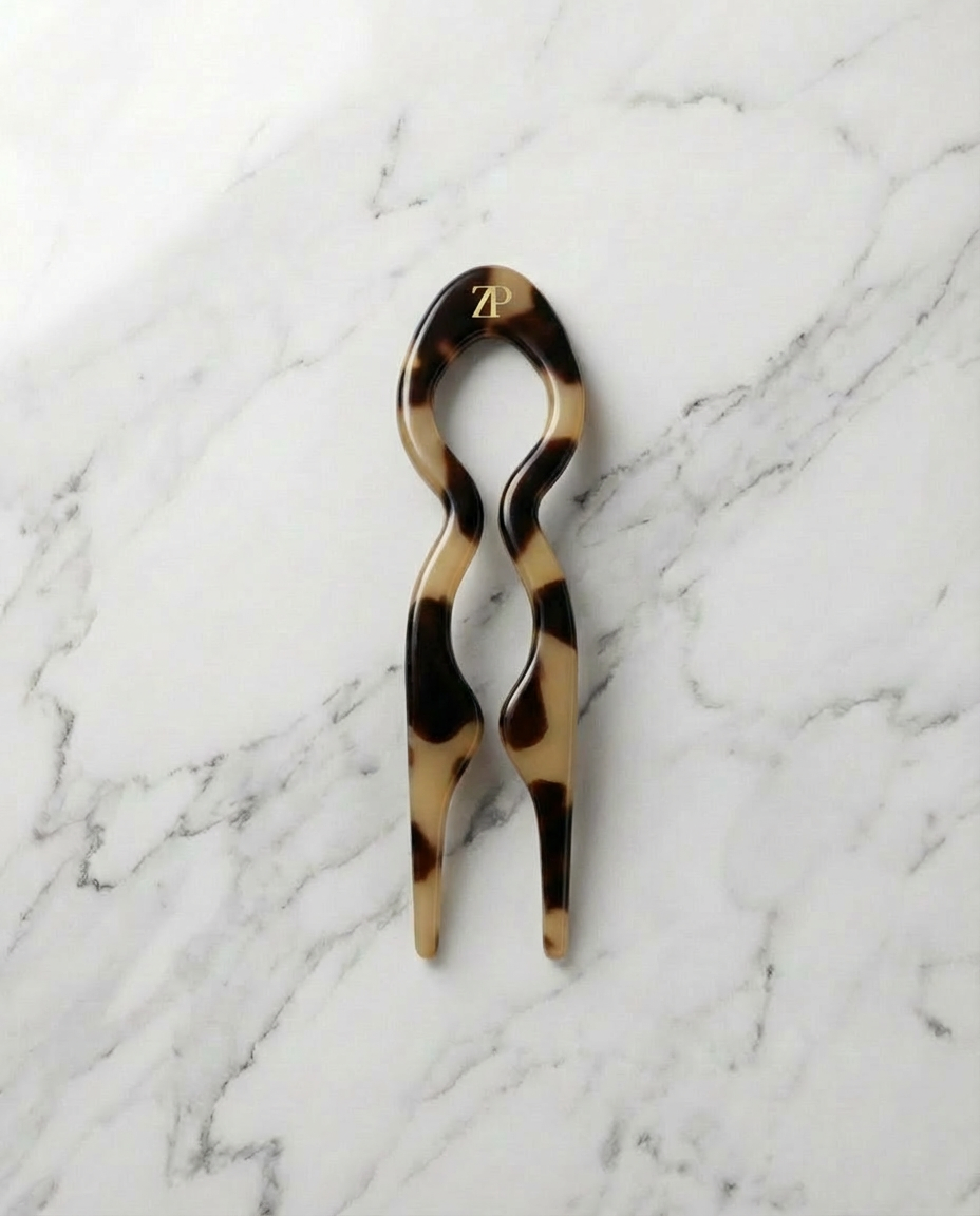 Pinza de escama beige